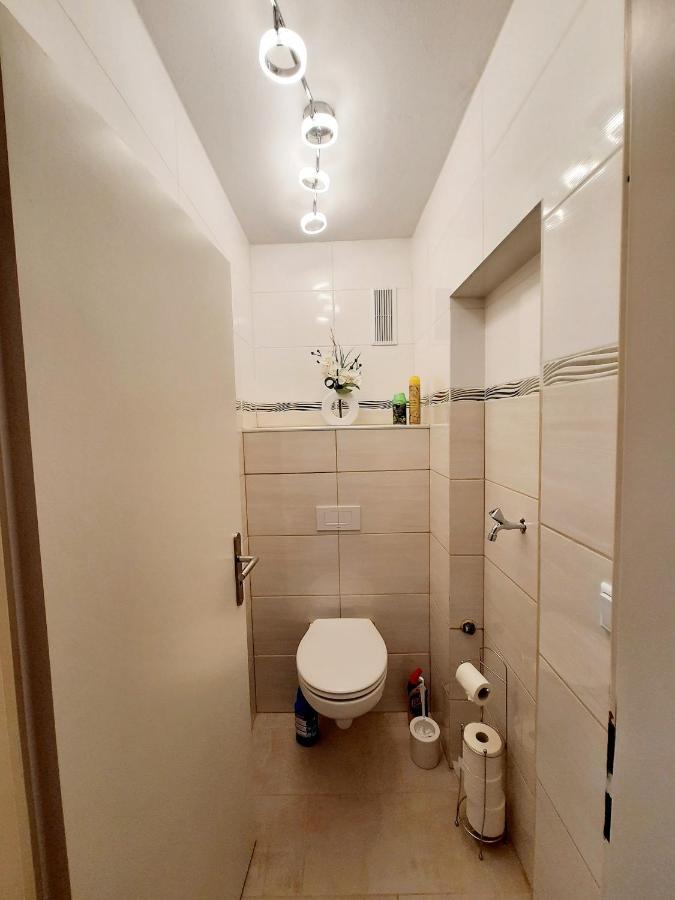 Moderne 3Zimmer Wohnung, In Koenigsbrunn Bei Augsburg Luaran gambar