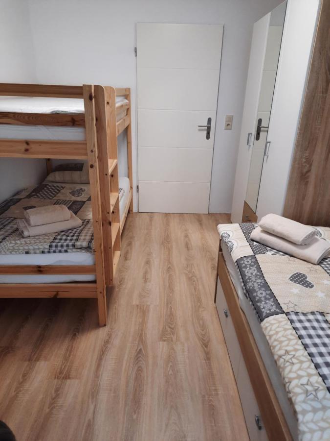 Moderne 3Zimmer Wohnung, In Koenigsbrunn Bei Augsburg Luaran gambar