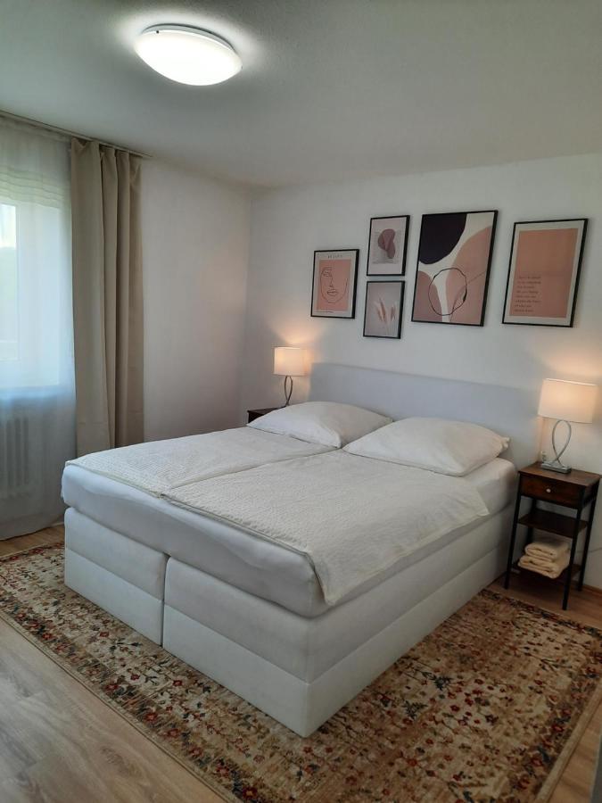 Moderne 3Zimmer Wohnung, In Koenigsbrunn Bei Augsburg Luaran gambar