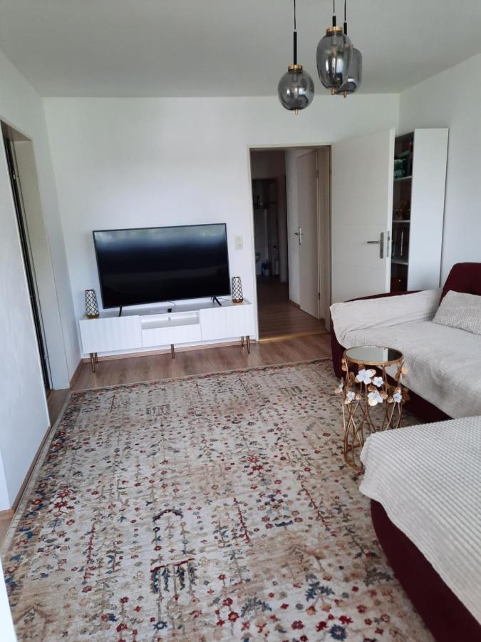 Moderne 3Zimmer Wohnung, In Koenigsbrunn Bei Augsburg Luaran gambar